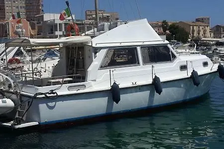 Hotel na wodzie Boat & Breakfast Aldebaran Syrakuzy